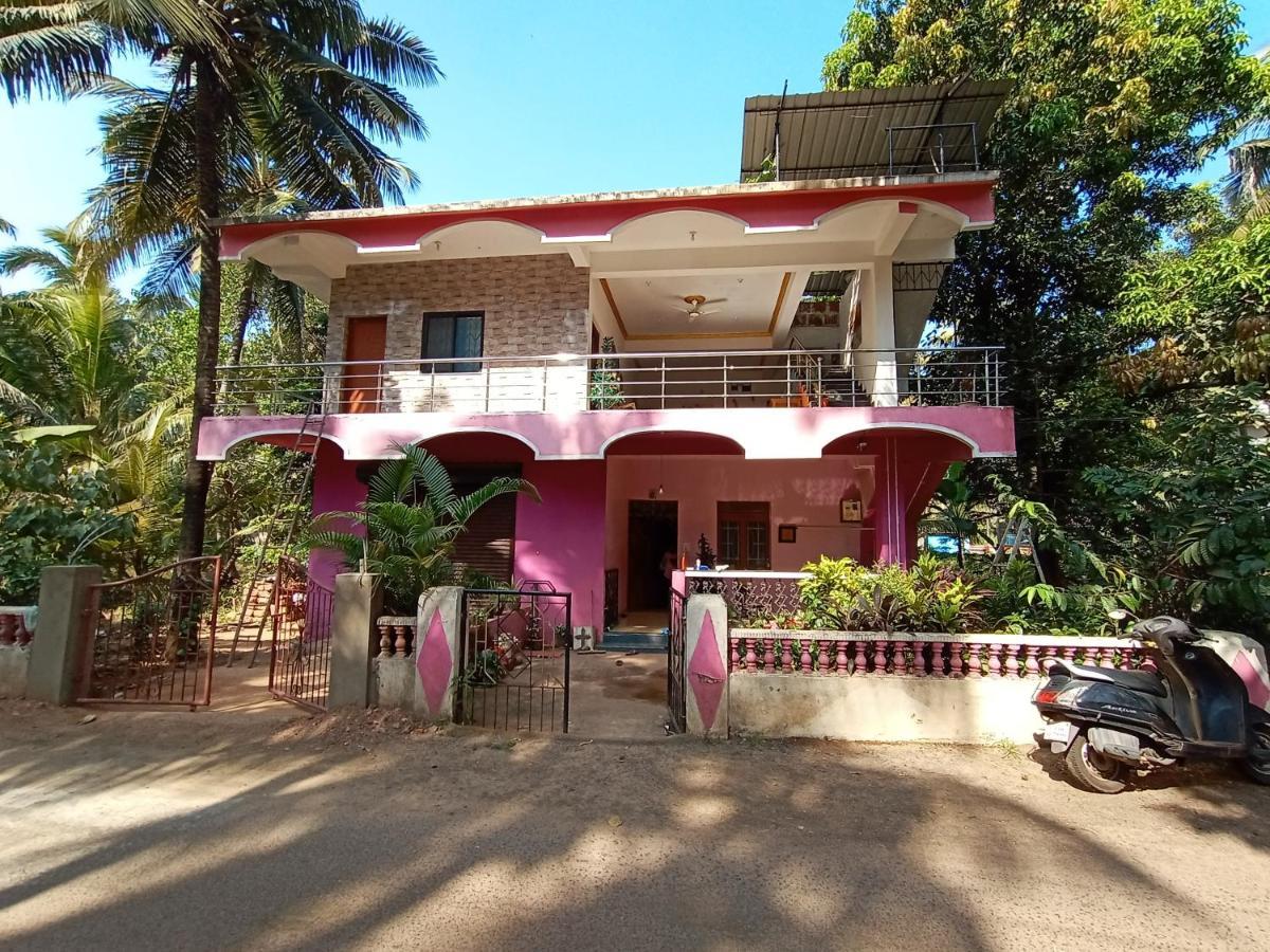 Jerone'S Home Stay Majorda Esterno foto